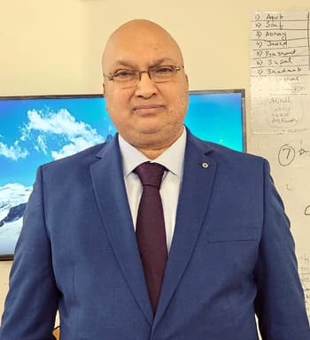 Dr. Prateek Aggarwal